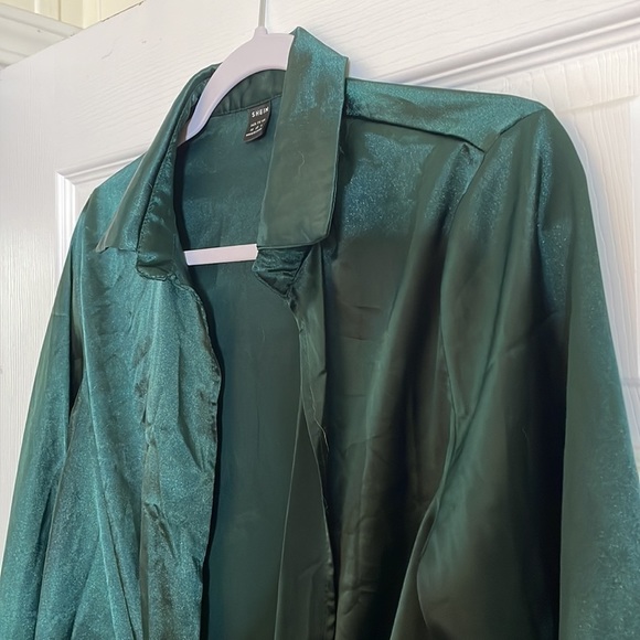 𝅺shein Crop Top Tie - Polyester Silky Green - M (6) - Picture 5 of 12